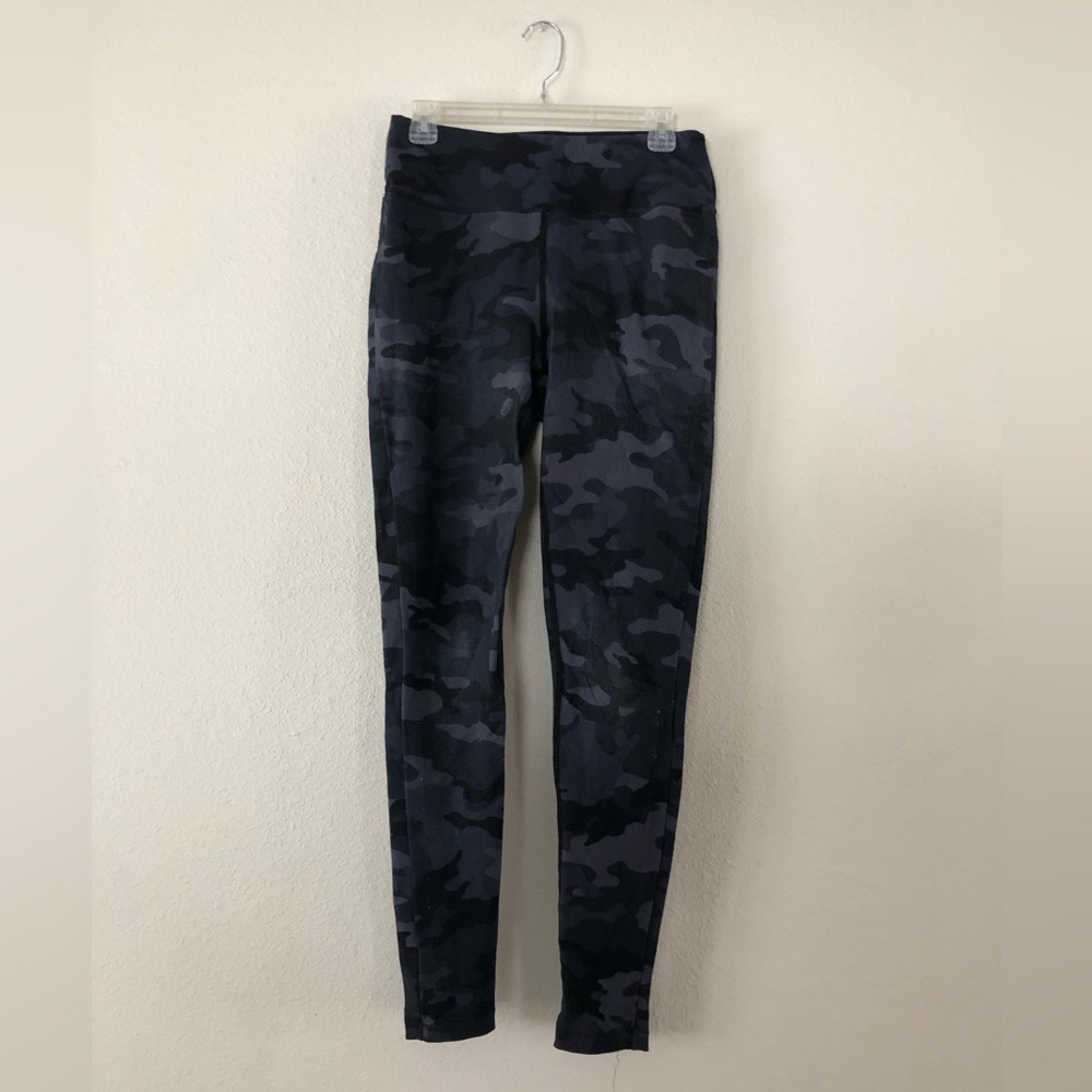 Avia Women’s Black and Grey Camouflage Leggings